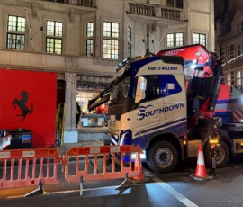 2125786152 - Truck and Crane Hire UK