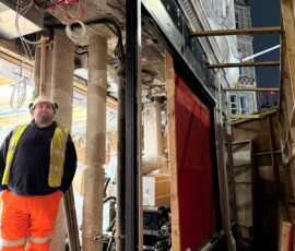 3848175297 - Truck and Crane Hire UK