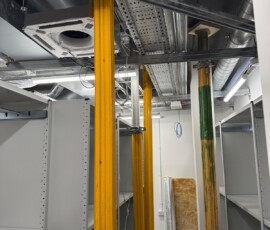 3120282473 - Truck and Crane Hire UK