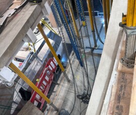 1357676975 - Truck and Crane Hire UK
